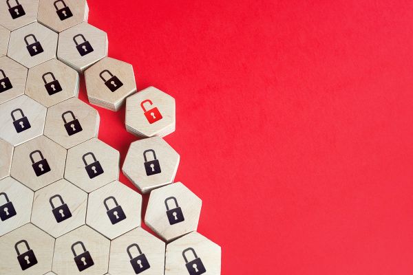 Destruction disques durs et SSD : guide 2026 entreprises